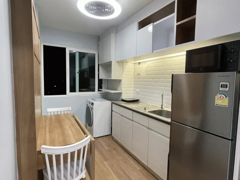 1-Bedroom Condo for Rent, Downtown Phuket, Mountain View - Phuket Town, Phuket - Main photo