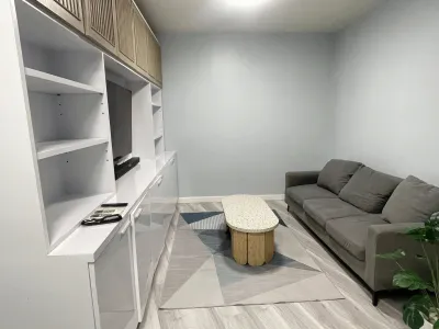 1-Bedroom Condo for Rent, Downtown Phuket, Mountain View - Phuket Town, Phuket - Photo 4