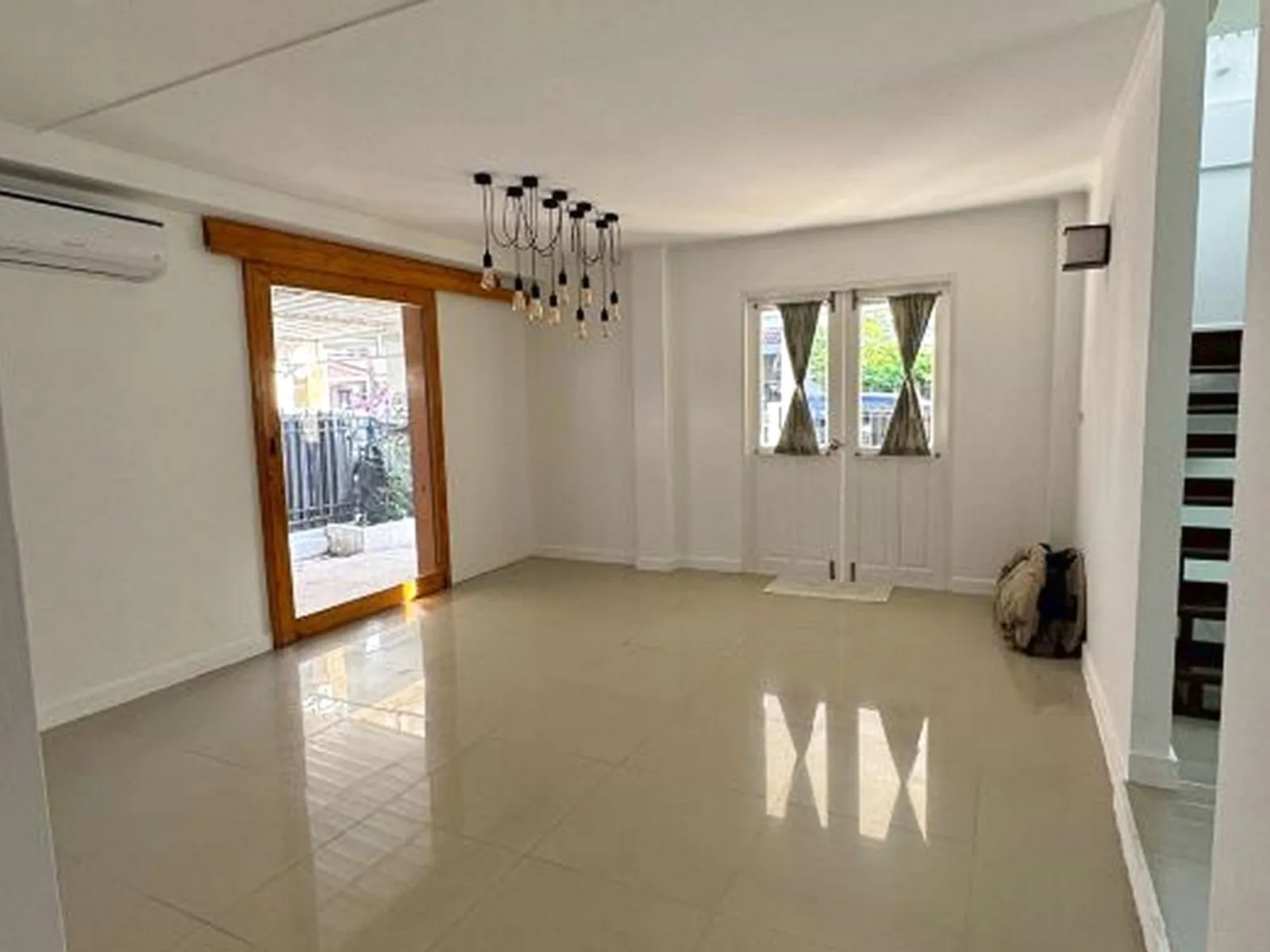 4-Bedroom House with Extra Land Plot, Chalong, Freehold - Chalong, Phuket - Photo 8