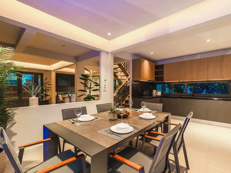 3-Bedroom Pool Villa, 5 Min to Nai Harn Beach, Freehold - Nai Harn, Phuket - Main photo