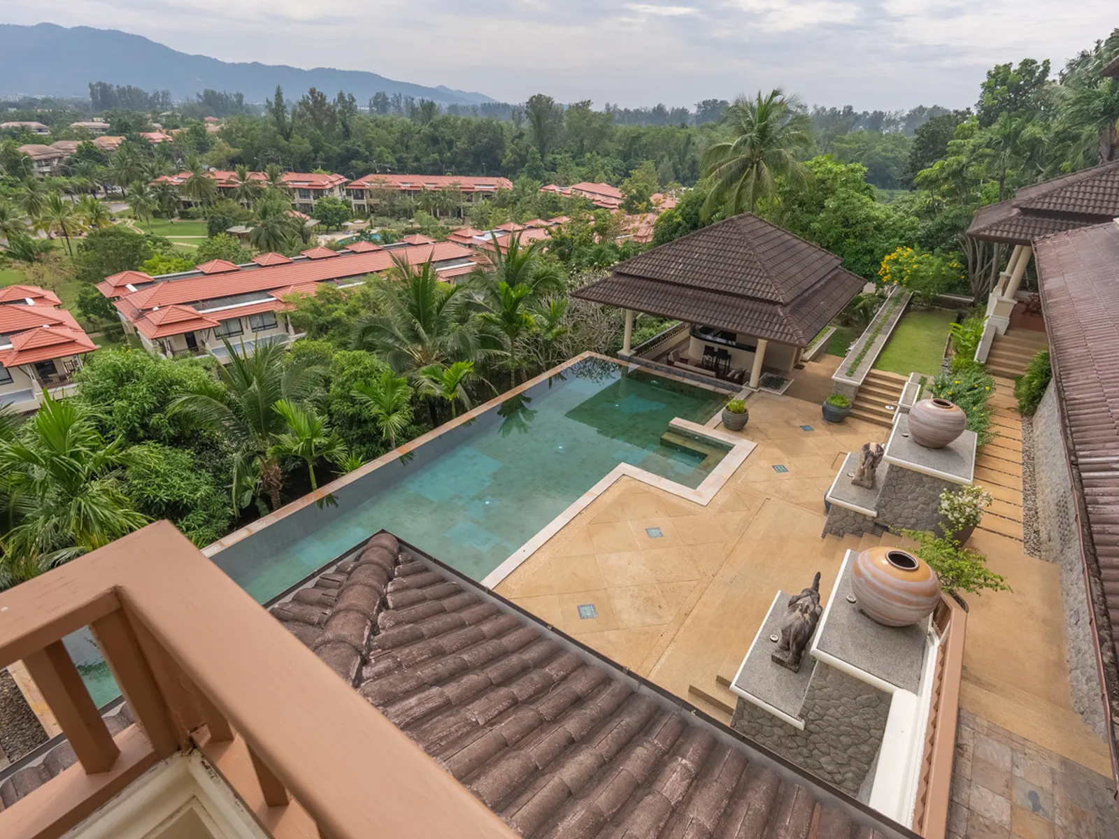 Лэйквуд Хиллс, вилла с 5 спальнями и бассейном на продажу, Лайан - Layan, Phuket - Фото 4