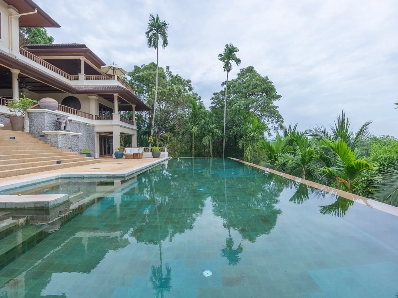 Лэйквуд Хиллс, вилла с 5 спальнями и бассейном на продажу, Лайан - Layan, Phuket - Фото 1