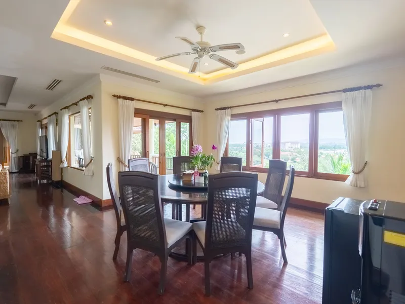 Лэйквуд Хиллс, вилла с 5 спальнями и бассейном на продажу, Лайан - Layan, Phuket - Главное фото