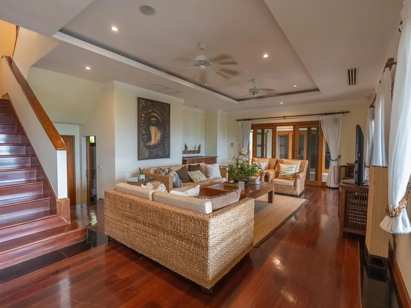 Лэйквуд Хиллс, вилла с 5 спальнями и бассейном на продажу, Лайан - Layan, Phuket - Главное фото