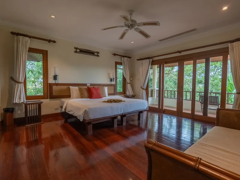 Лэйквуд Хиллс, вилла с 5 спальнями и бассейном на продажу, Лайан - Layan, Phuket - Главное фото