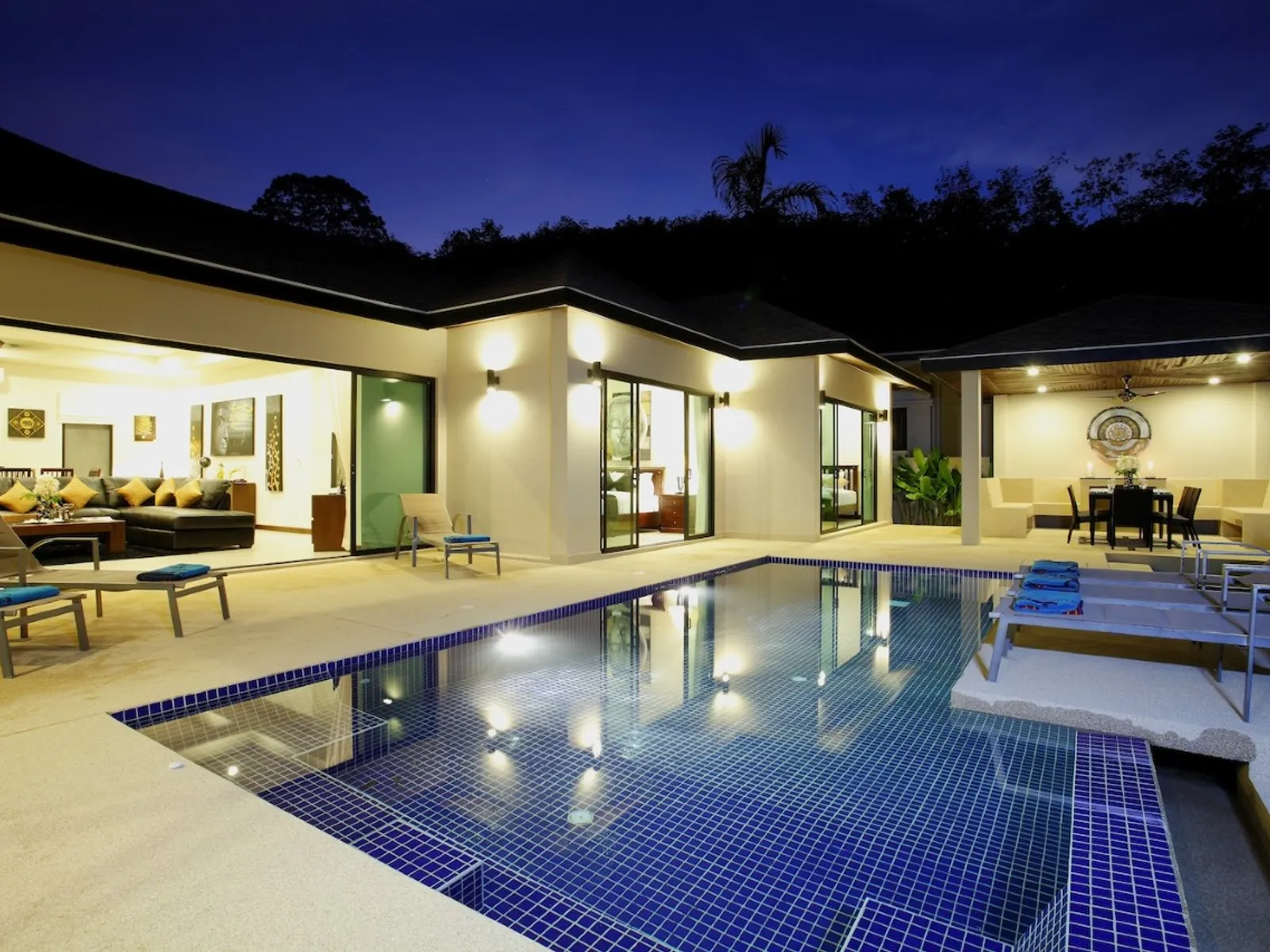 Вилла "Оникс", 4 спальни, вилла с бассейном и джакузи, Най Харн - Nai Harn, Phuket - Фото 2