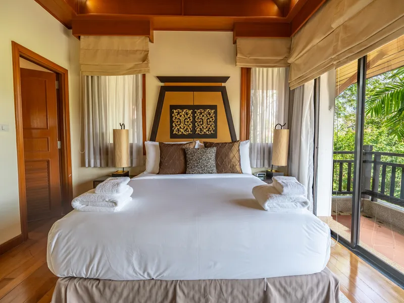 Продается 4-спальная вилла с бассейном у озера, Лагуна - Laguna, Phuket - Главное фото