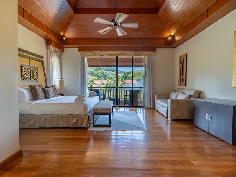 Продается 4-спальная вилла с бассейном у озера, Лагуна - Laguna, Phuket - Главное фото