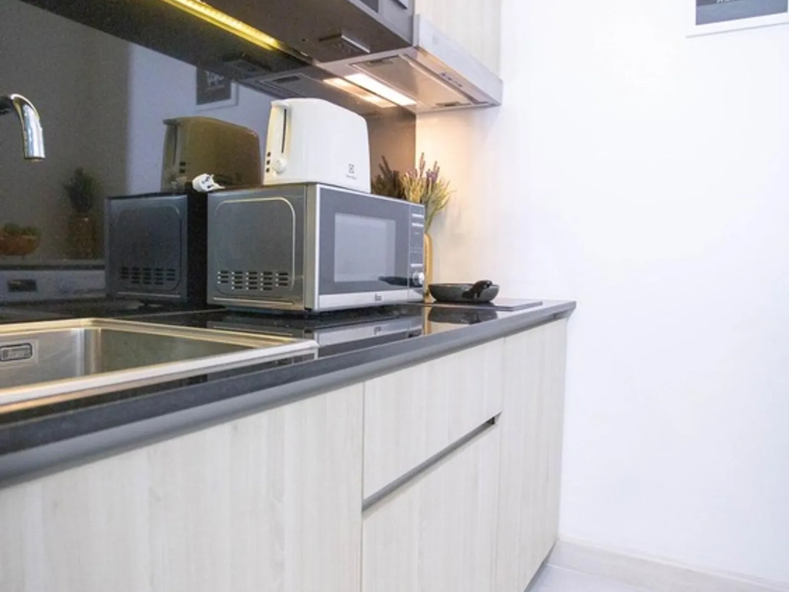 Oceana Kamala Studio Condo with Pool View for Sale - Kamala, Phuket - Photo 11