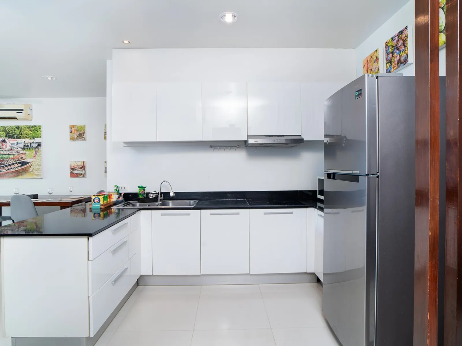 3-Bedroom Ocean View Condo for Rent, Surin Beach Area - Surin Beach, Phuket - Photo 19