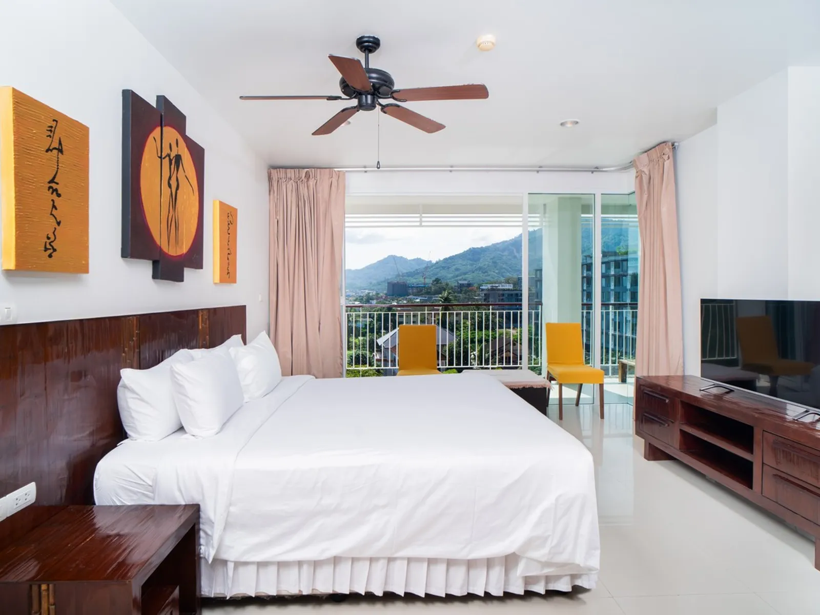 3-Bedroom Ocean View Condo for Rent, Surin Beach Area - Surin Beach, Phuket - Photo 6