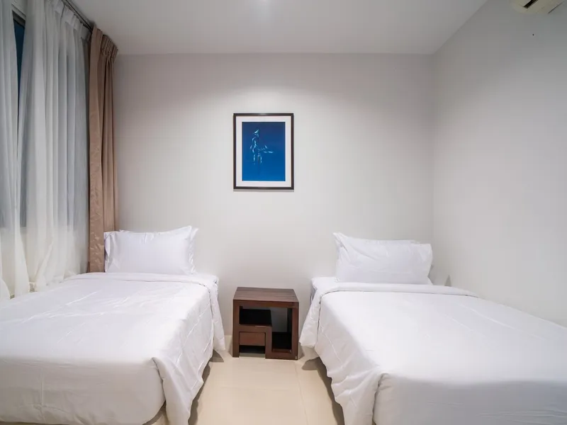 3-Bedroom Ocean View Condo for Rent, Surin Beach Area - Surin Beach, Phuket - Main photo