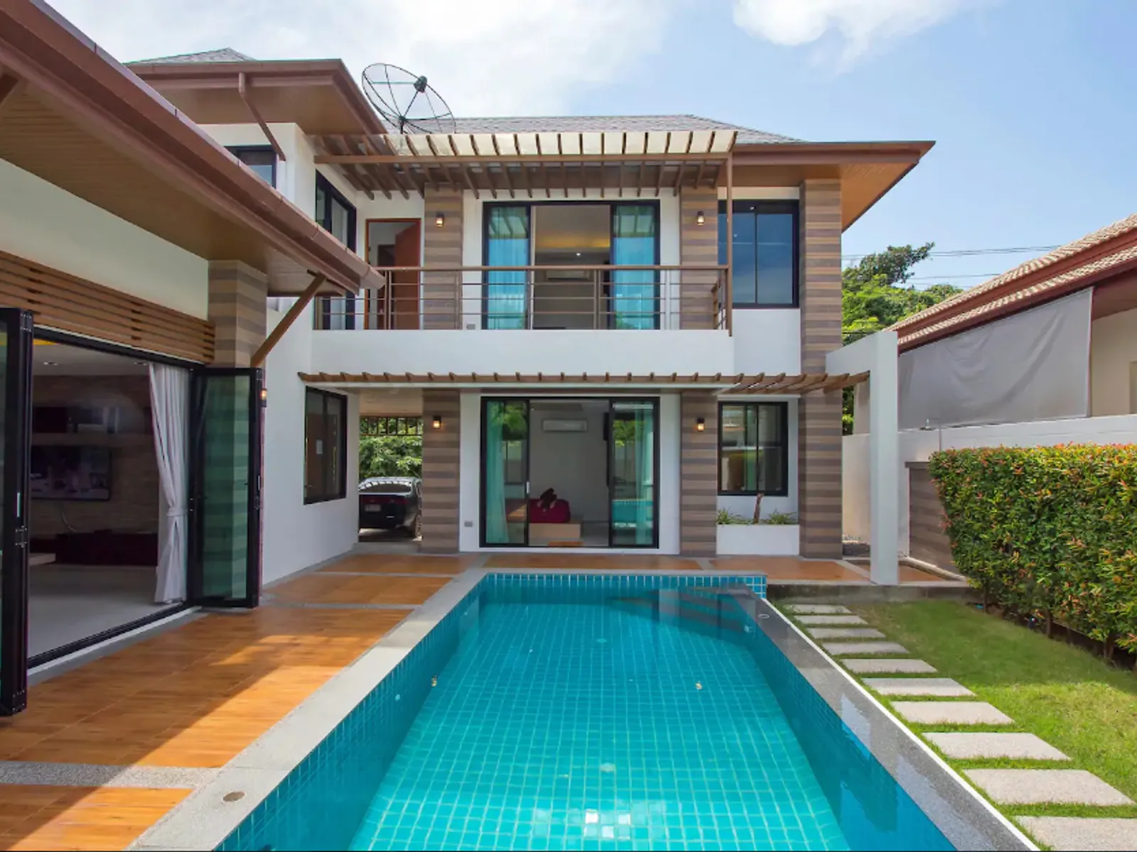 3-Bedroom Contemporary Pool Villa for Rent, Rawai - Rawai, Phuket - Photo 2