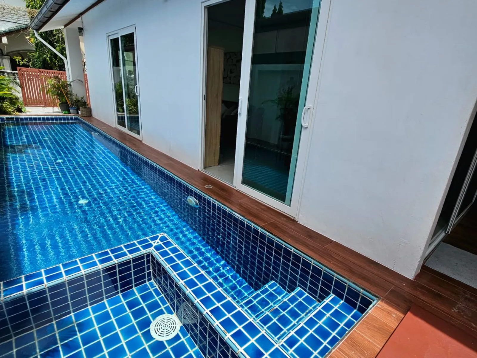 3-Bedroom Pool Villa, 250 sqm, Rawai, Freehold - Rawai, Phuket - Photo 3