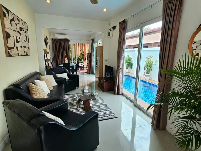 3-Bedroom Pool Villa, 250 sqm, Rawai, Freehold - Rawai, Phuket - Main photo