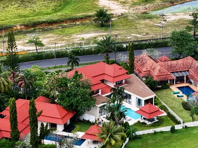 Laguna Home, 6-спальная вилла с бассейном на продажу, Лагуна, Полная собственность - Laguna, Phuket - Недвижимость на продажу или в аренду на Пхукете