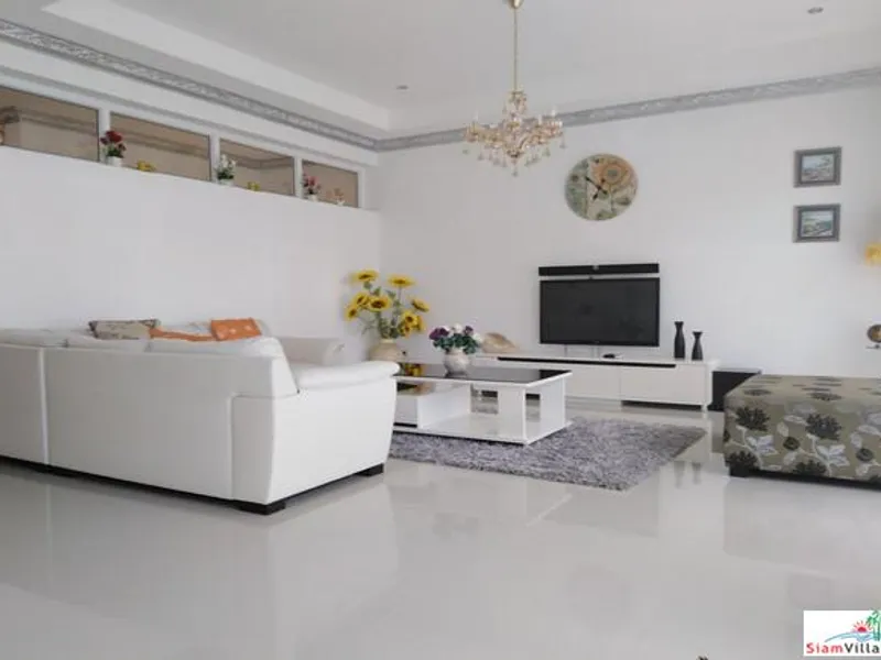 Platinum Residence, 5-Bedroom Pool Villa for Rent, Rawai - Rawai, Phuket - Main photo