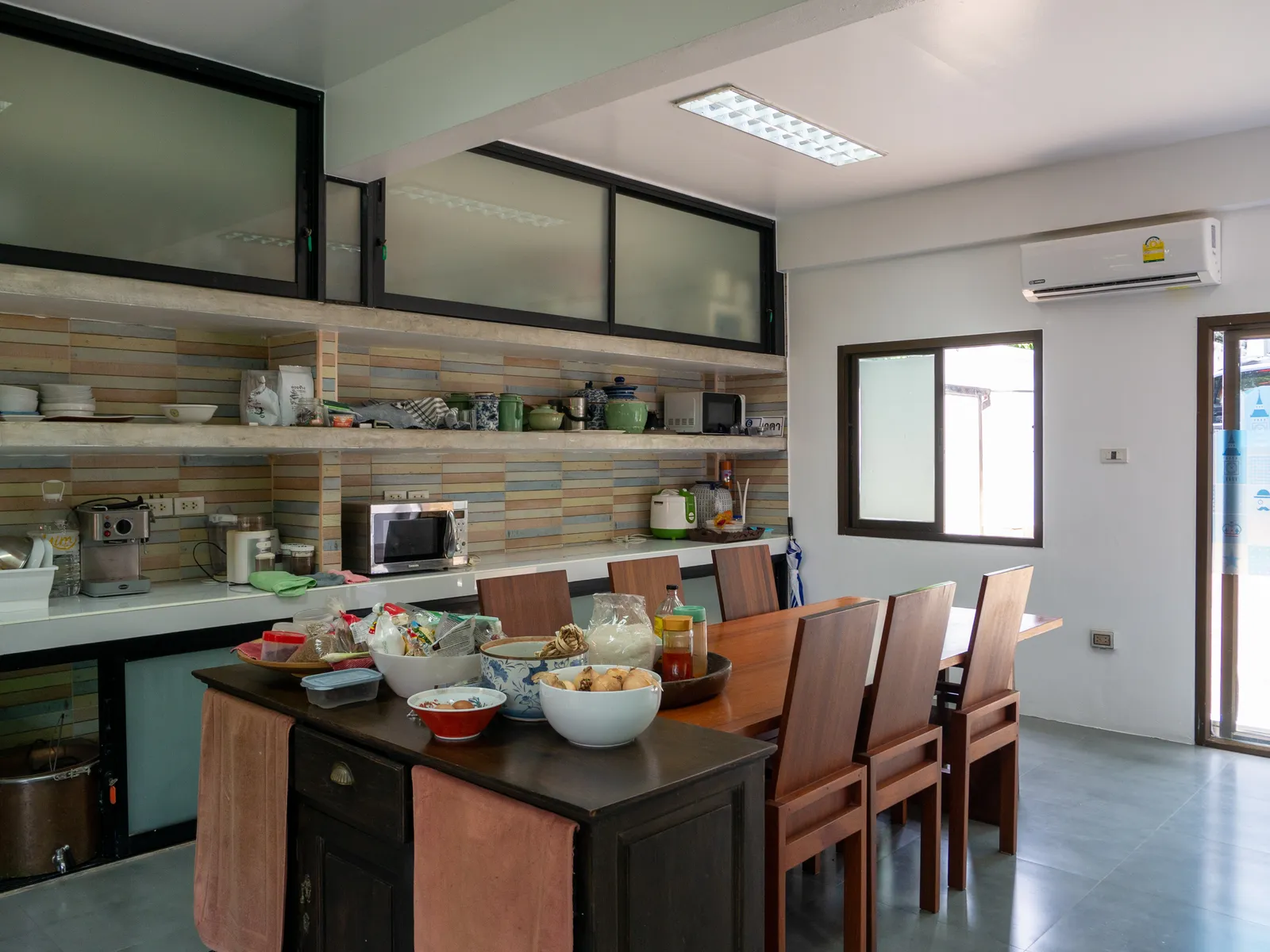 7-Bedroom Estate with Pool and Guest Bungalows, Rawai, Freehold - Rawai, Phuket - Photo 53