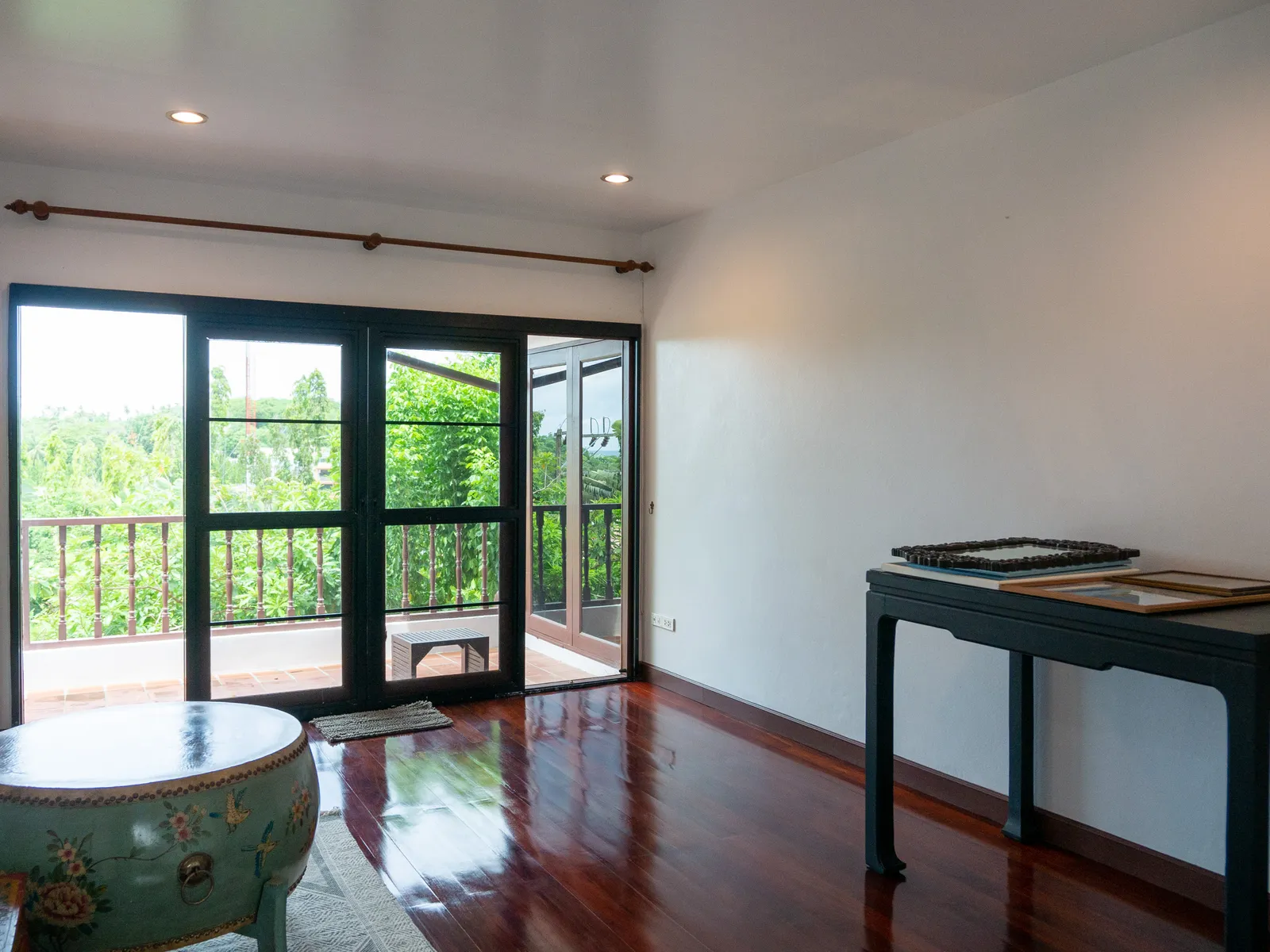 7-Bedroom Estate with Pool and Guest Bungalows, Rawai, Freehold - Rawai, Phuket - Photo 29