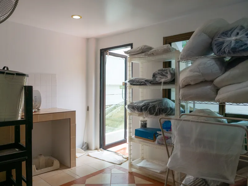 7-Bedroom Estate with Pool and Guest Bungalows, Rawai, Freehold - Rawai, Phuket - Main photo