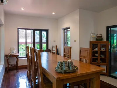 7-Bedroom Estate with Pool and Guest Bungalows, Rawai, Freehold - Rawai, Phuket - Photo 9