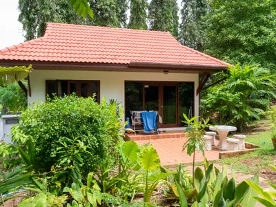7-Bedroom Estate with Pool and Guest Bungalows, Rawai, Freehold - Rawai, Phuket - Photo 42