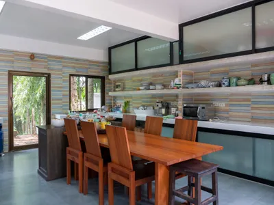 7-Bedroom Estate with Pool and Guest Bungalows, Rawai, Freehold - Rawai, Phuket - Photo 55
