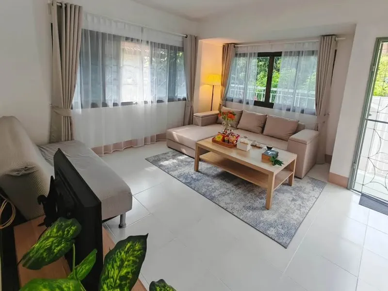 3-Bedroom Pet-Friendly House for Rent, Thalang, Sublease OK - Thalang, Phuket - Main photo