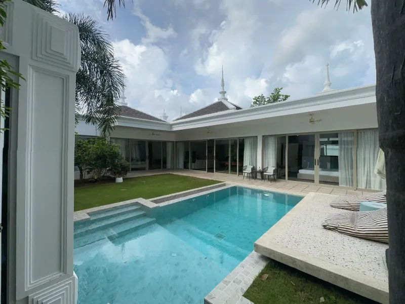 Villa moderne de 2 chambres à louer à Rawai - Rawai, Phuket - Photo principale
