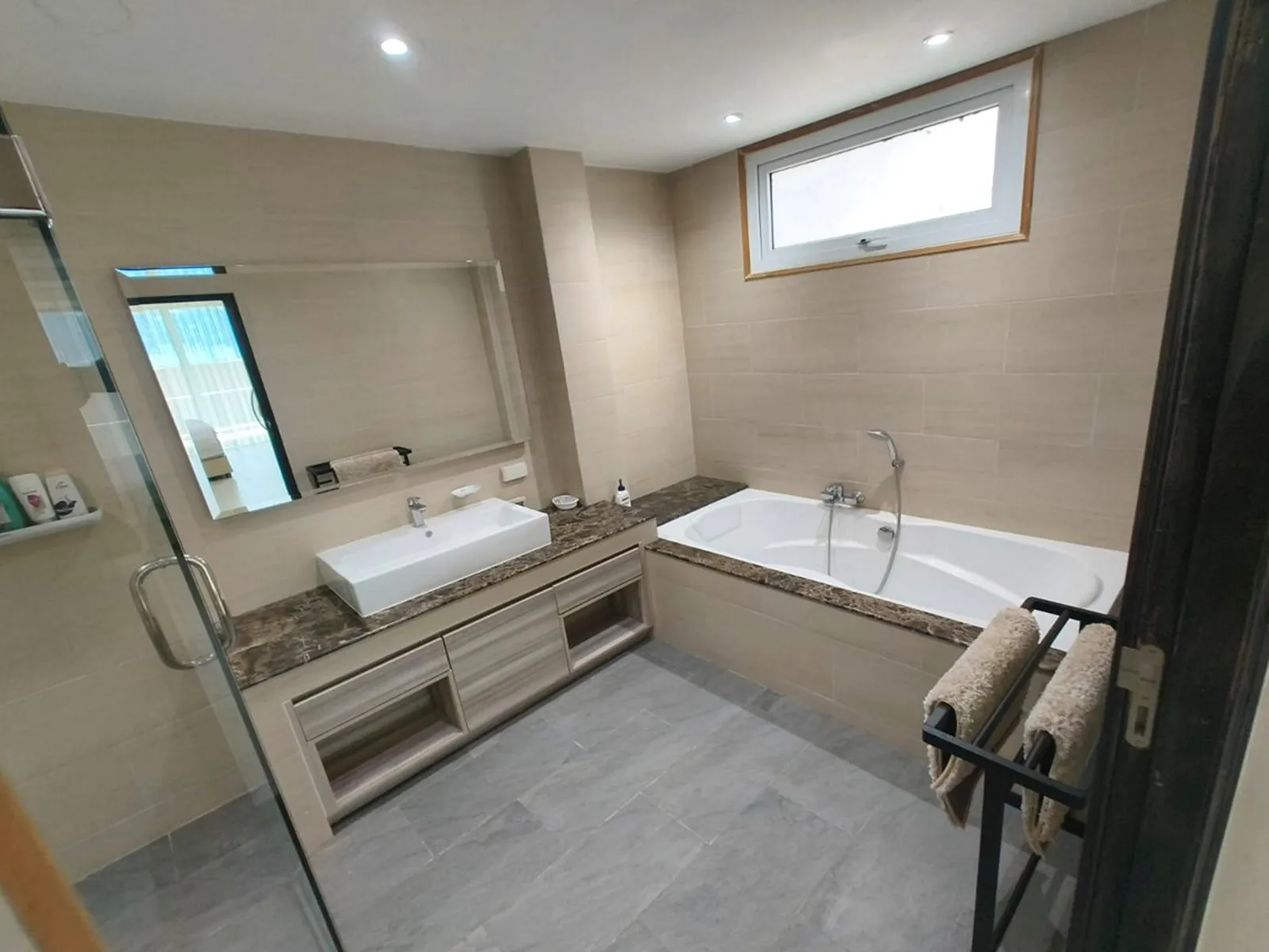 6-Apartment Freehold Building, 50m from Rawai Beach, Freehold - Rawai, Phuket - Photo 12