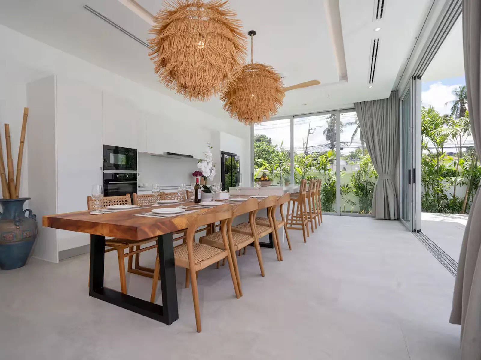 4-Bedroom Pool Villa for Sale, Rawai, Freehold - Rawai, Phuket, Thailand - Photo 6