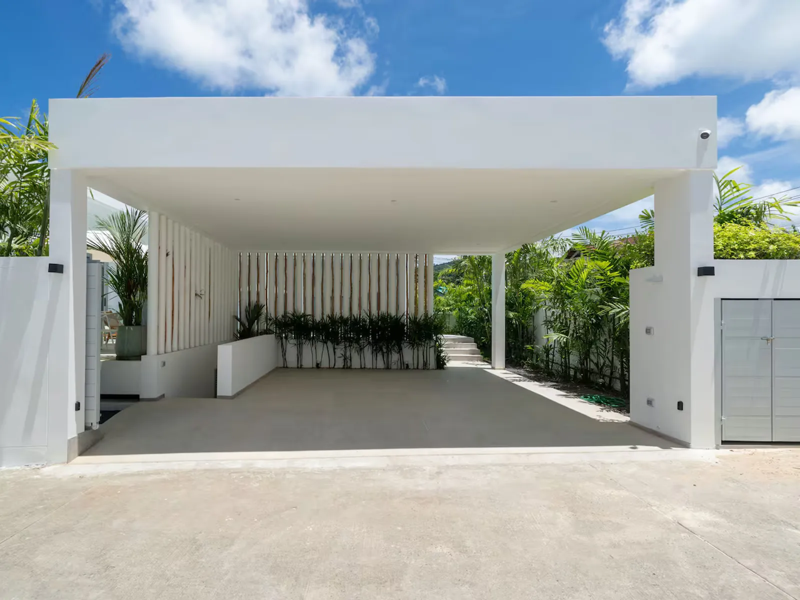 4-Bedroom Pool Villa for Sale, Rawai, Freehold - Rawai, Phuket, Thailand - Photo 29