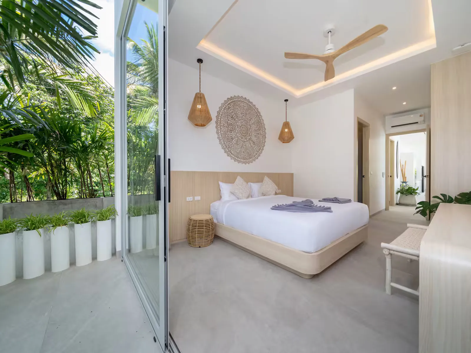 4-Bedroom Pool Villa for Sale, Rawai, Freehold - Rawai, Phuket, Thailand - Photo 15