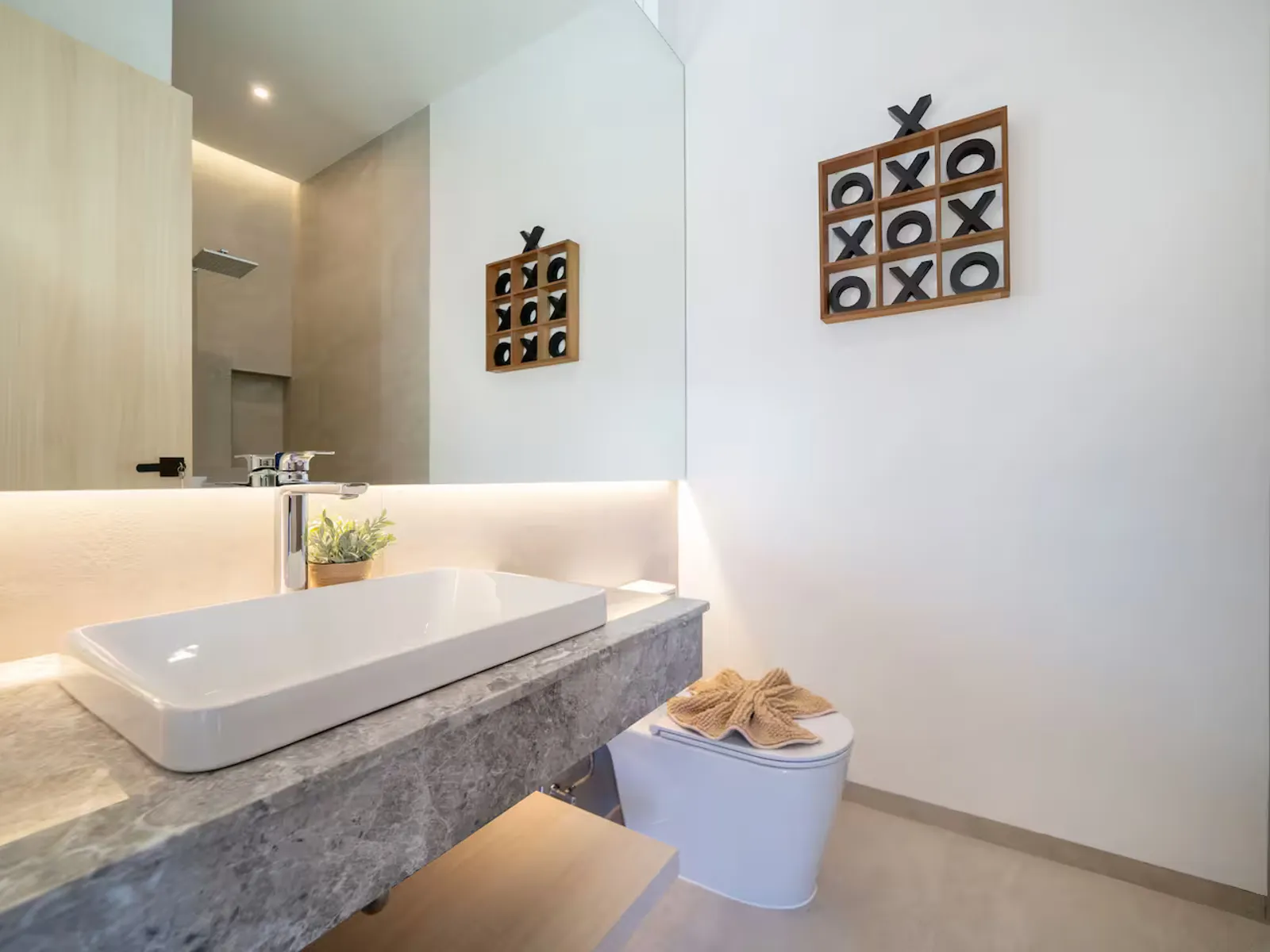 4-Bedroom Pool Villa for Sale, Rawai, Freehold - Rawai, Phuket, Thailand - Photo 22