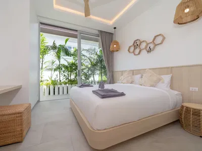 4-Bedroom Pool Villa for Sale, Rawai, Freehold - Rawai, Phuket, Thailand - Photo 12