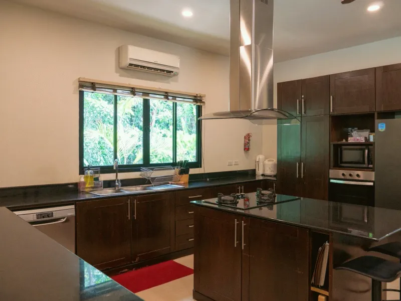 8-Bedroom Hillside Villa for Rent, Coral Villa Estate, Rawai - Rawai, Phuket - Main photo