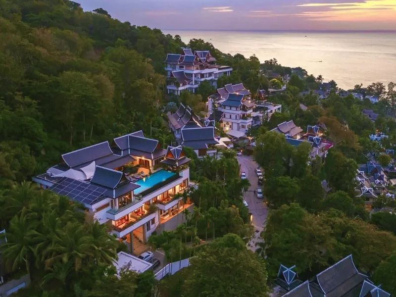 10-Bedroom Sea View Pool Villa for Rent, Surin Hill - Surin Beach, Phuket - Main photo