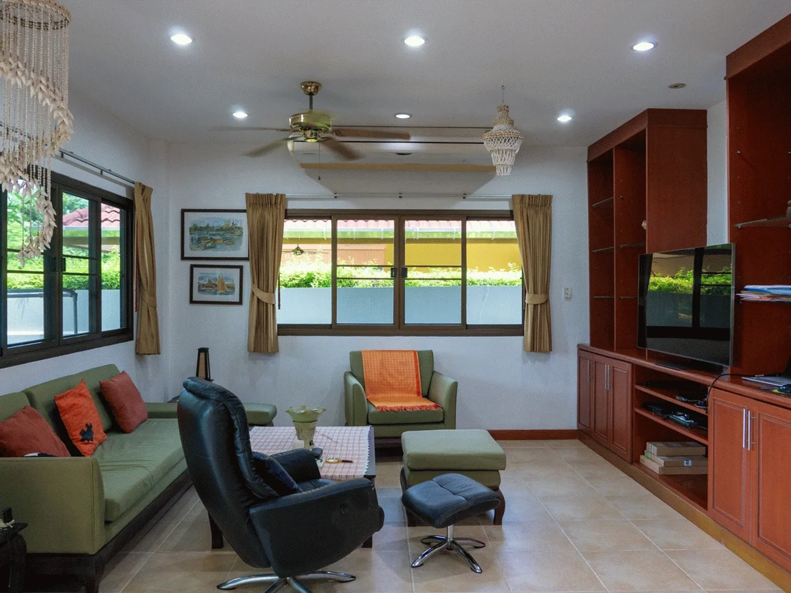 Private Pool Villa with 2 Separate Houses | 5 Bedrooms | Leasehold - Rawai, Phuket - Photo 21