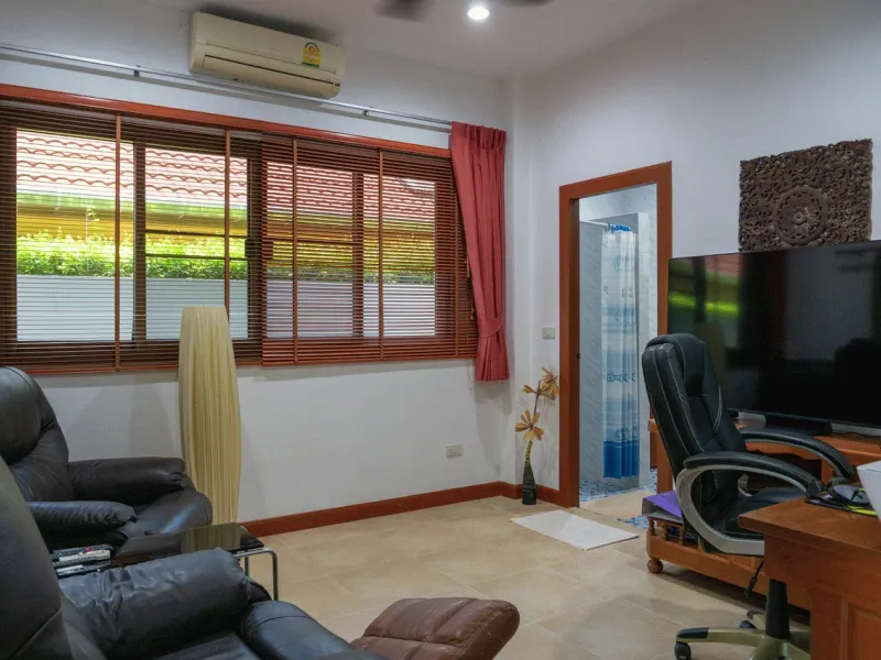 Private Pool Villa with 2 Separate Houses | 5 Bedrooms | Leasehold - Rawai, Phuket - Main photo