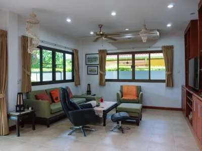 Private Pool Villa with 2 Separate Houses | 5 Bedrooms | Leasehold - Rawai, Phuket - Photo 18