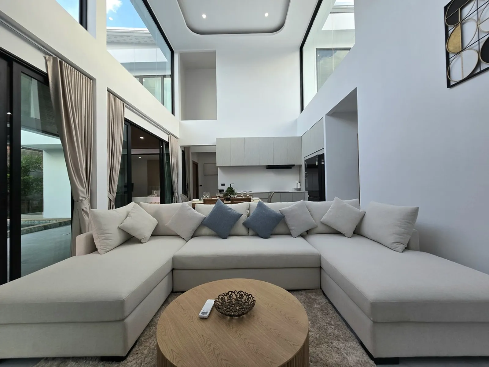 3-Bedroom New Pool Villa for Sale, Rawai, High Ceilings, Freehold - Rawai, Phuket - Photo 7