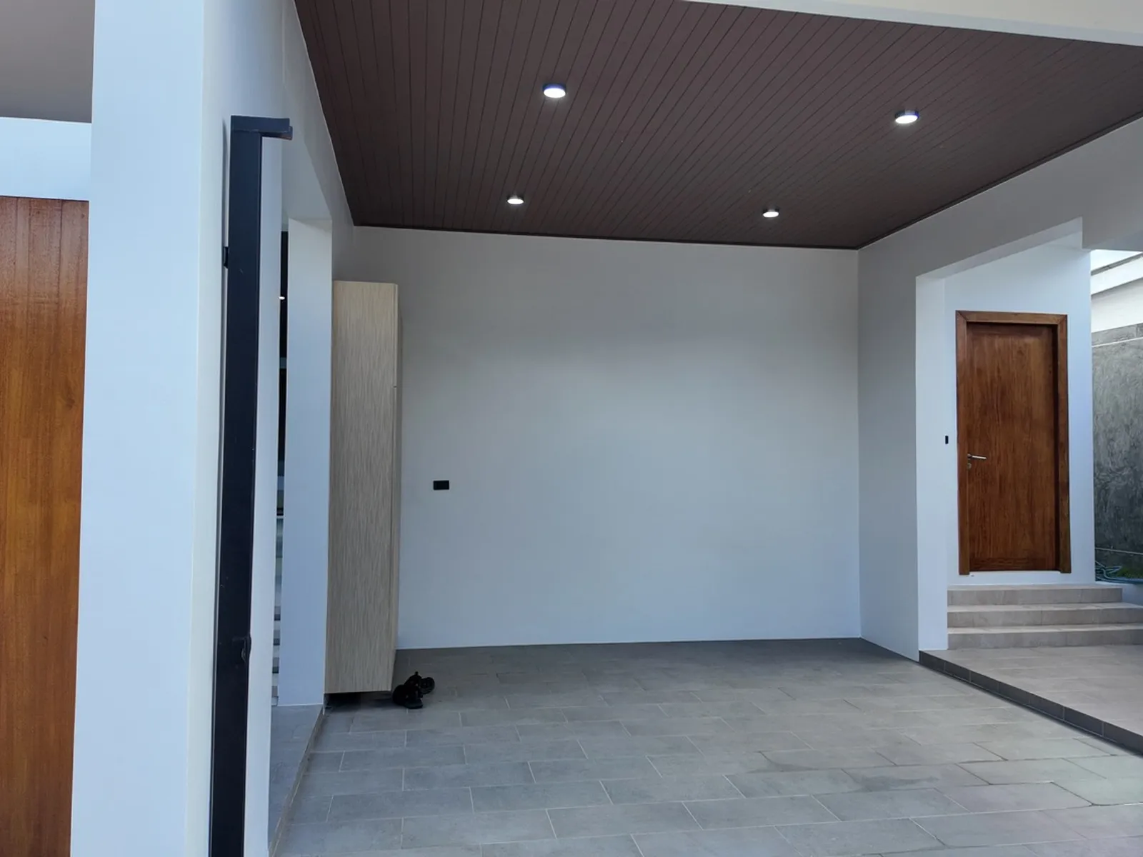 3-Bedroom New Pool Villa for Sale, Rawai, High Ceilings, Freehold - Rawai, Phuket - Photo 6