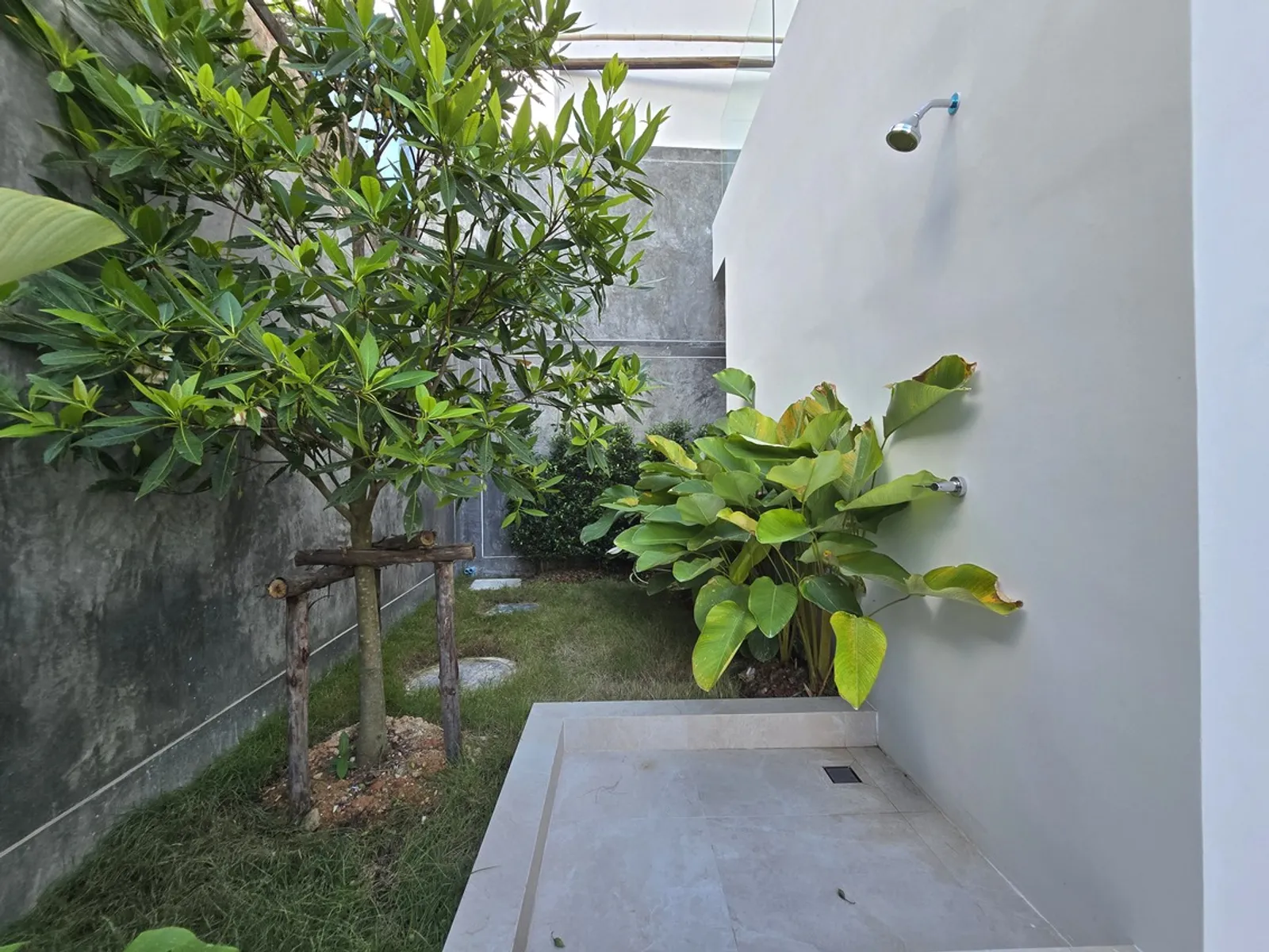 3-Bedroom New Pool Villa for Sale, Rawai, High Ceilings, Freehold - Rawai, Phuket - Photo 4