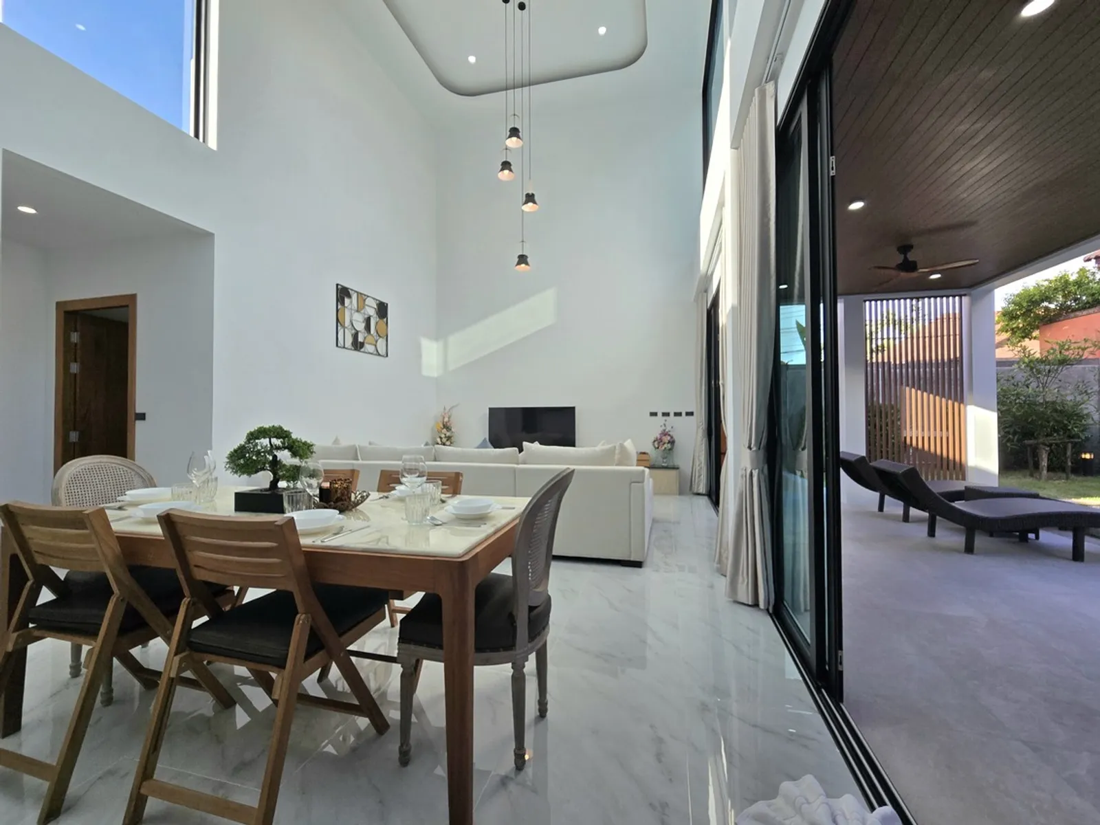 3-Bedroom New Pool Villa for Sale, Rawai, High Ceilings, Freehold - Rawai, Phuket - Photo 14