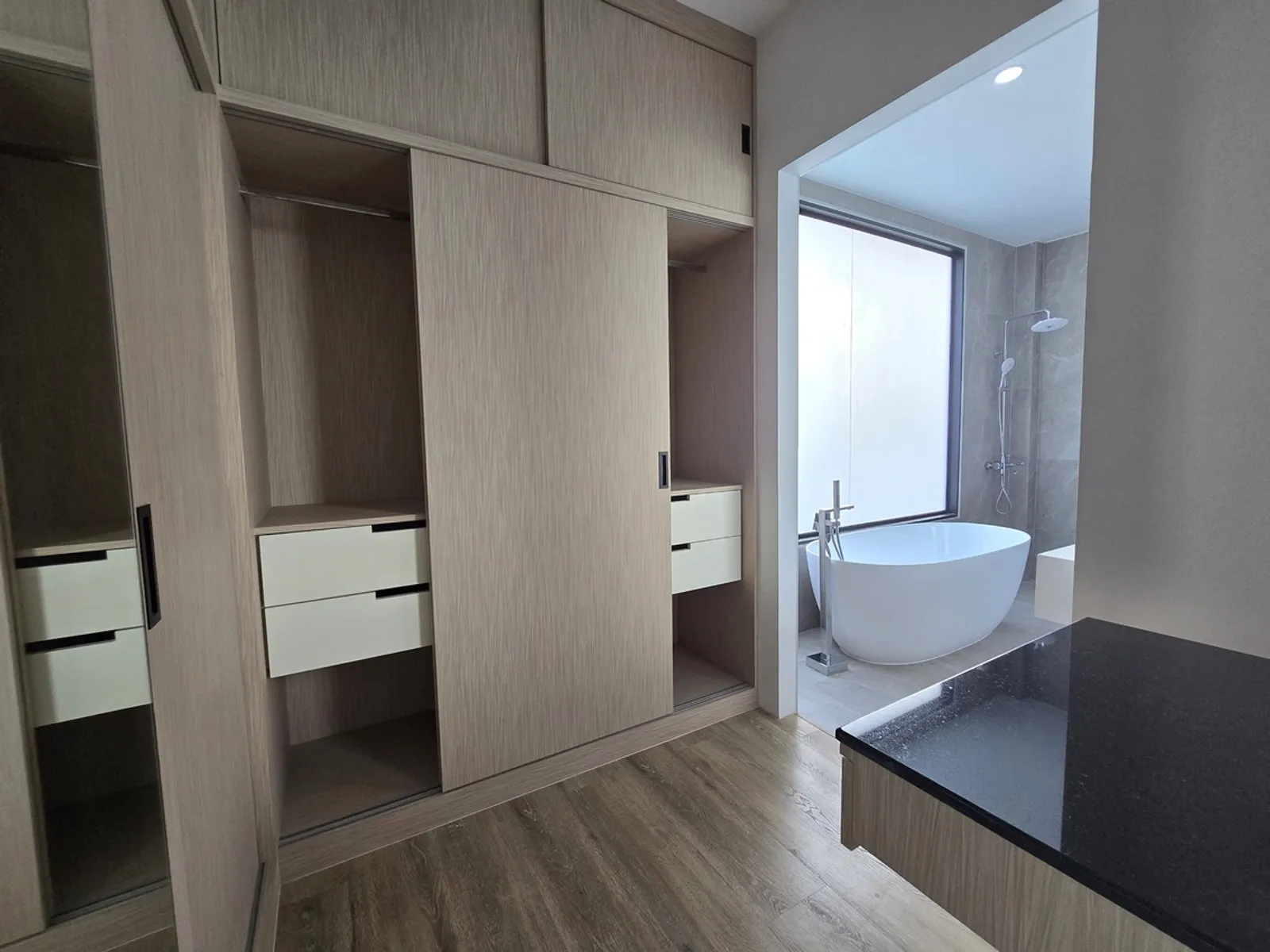 3-Bedroom New Pool Villa for Sale, Rawai, High Ceilings, Freehold - Rawai, Phuket - Photo 33