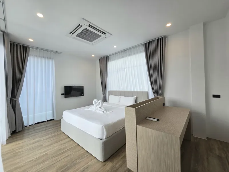 3-Bedroom New Pool Villa for Sale, Rawai, High Ceilings, Freehold - Rawai, Phuket - Main photo