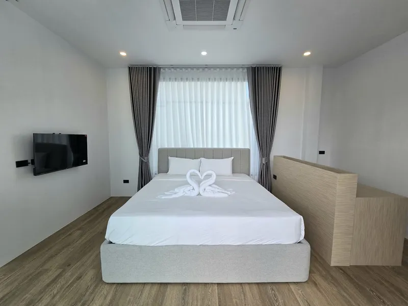 3-Bedroom New Pool Villa for Sale, Rawai, High Ceilings, Freehold - Rawai, Phuket - Main photo