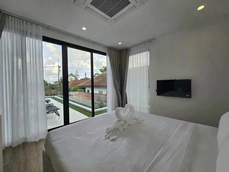 3-Bedroom New Pool Villa for Sale, Rawai, High Ceilings, Freehold - Rawai, Phuket - Main photo