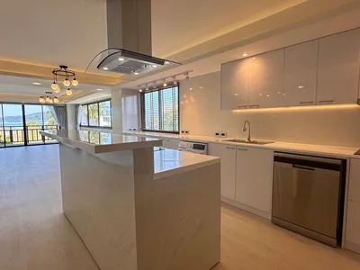 2-Bedroom Sea View Condo for Sale, Rawai, Fully Renovated - Rawai, Phuket - Photo 9