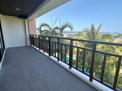 2-Bedroom Sea View Condo for Sale, Rawai, Fully Renovated - Rawai, Phuket - Photo 24